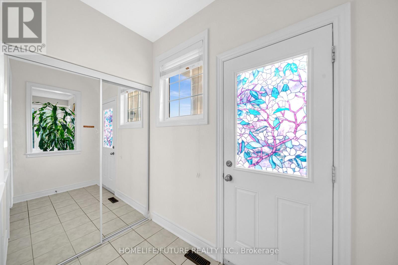 1 Capogna Street, Markham, Ontario  L6B 0H5 - Photo 13 - N12327531