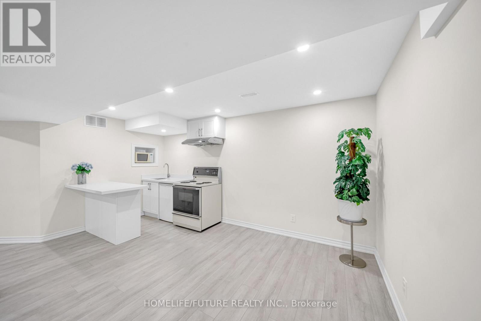 1 Capogna Street, Markham, Ontario  L6B 0H5 - Photo 39 - N12327531