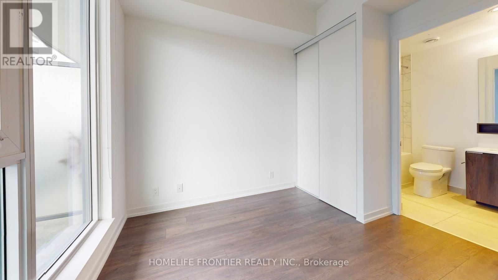 2805 - 950 Portage Parkway, Vaughan, Ontario  L4K 0J7 - Photo 10 - N12327603