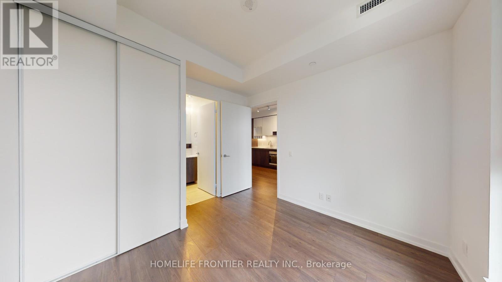 2805 - 950 Portage Parkway, Vaughan, Ontario  L4K 0J7 - Photo 12 - N12327603
