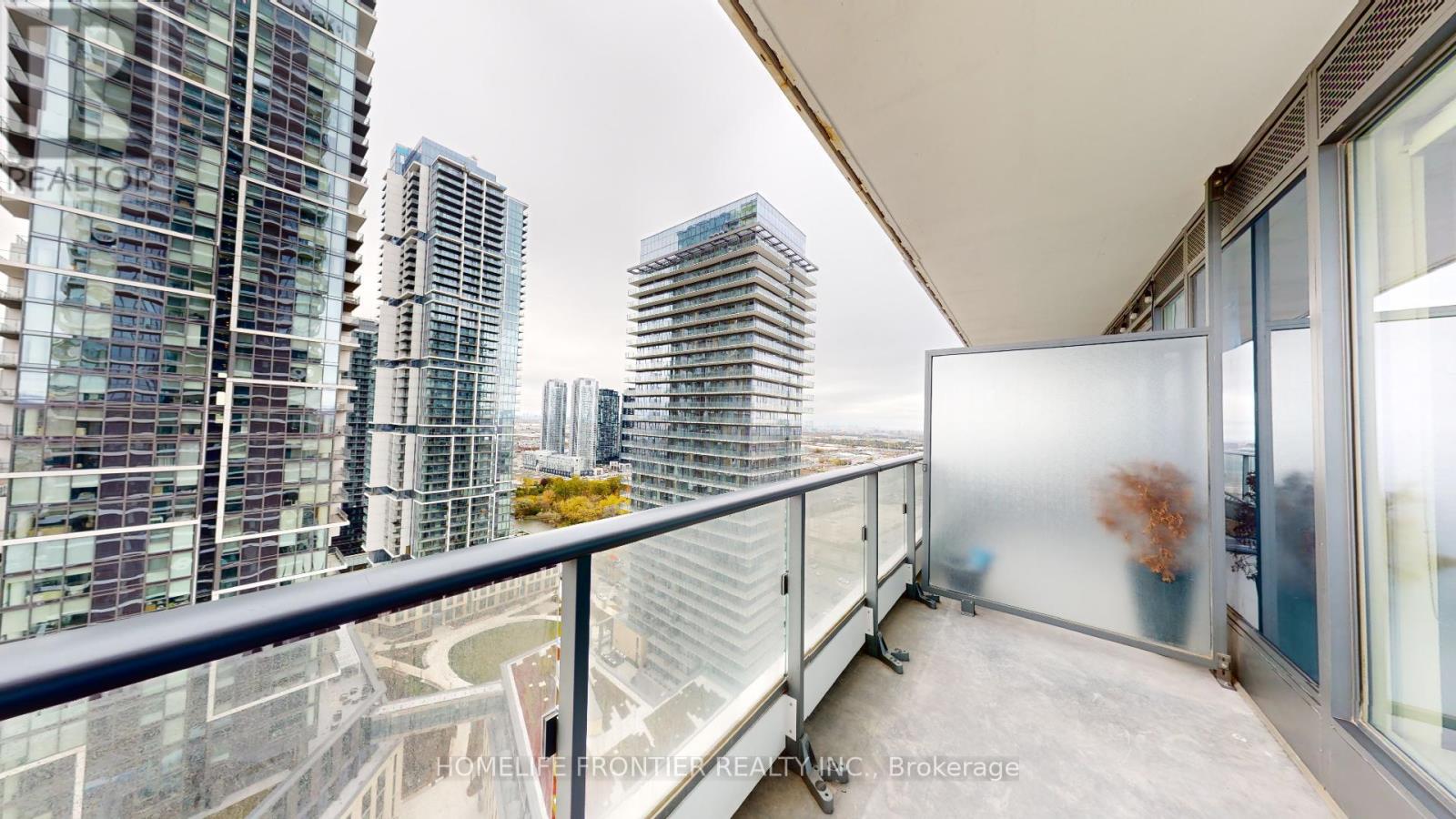 2805 - 950 Portage Parkway, Vaughan, Ontario  L4K 0J7 - Photo 18 - N12327603