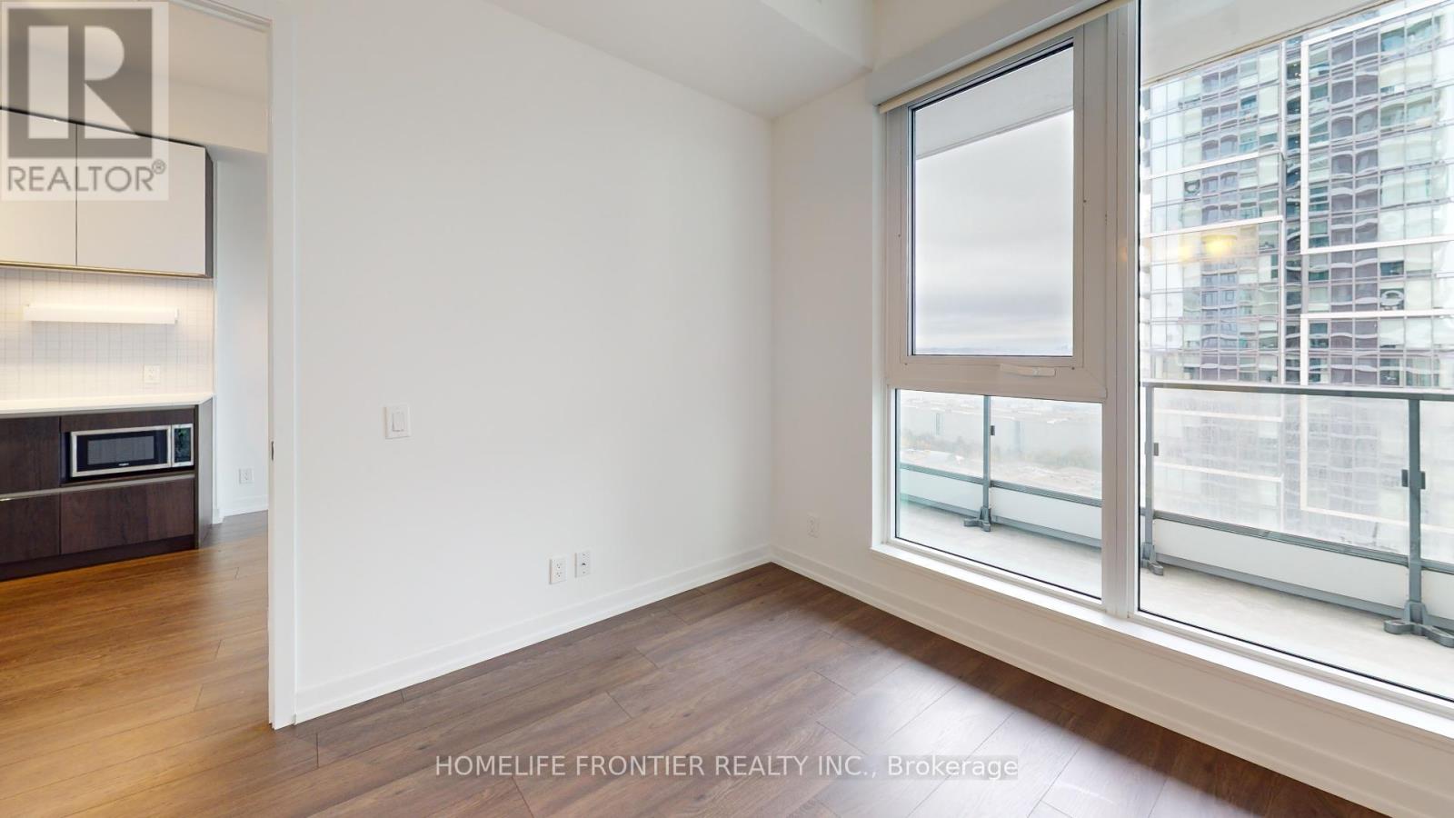 2805 - 950 Portage Parkway, Vaughan, Ontario  L4K 0J7 - Photo 9 - N12327603