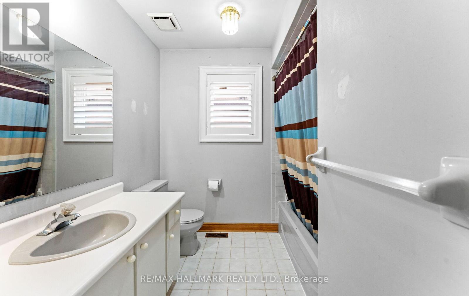 287 Andy Crescent, Vaughan (Elder Mills), Ontario  L4H 1C4 - Photo 41 - N12327614