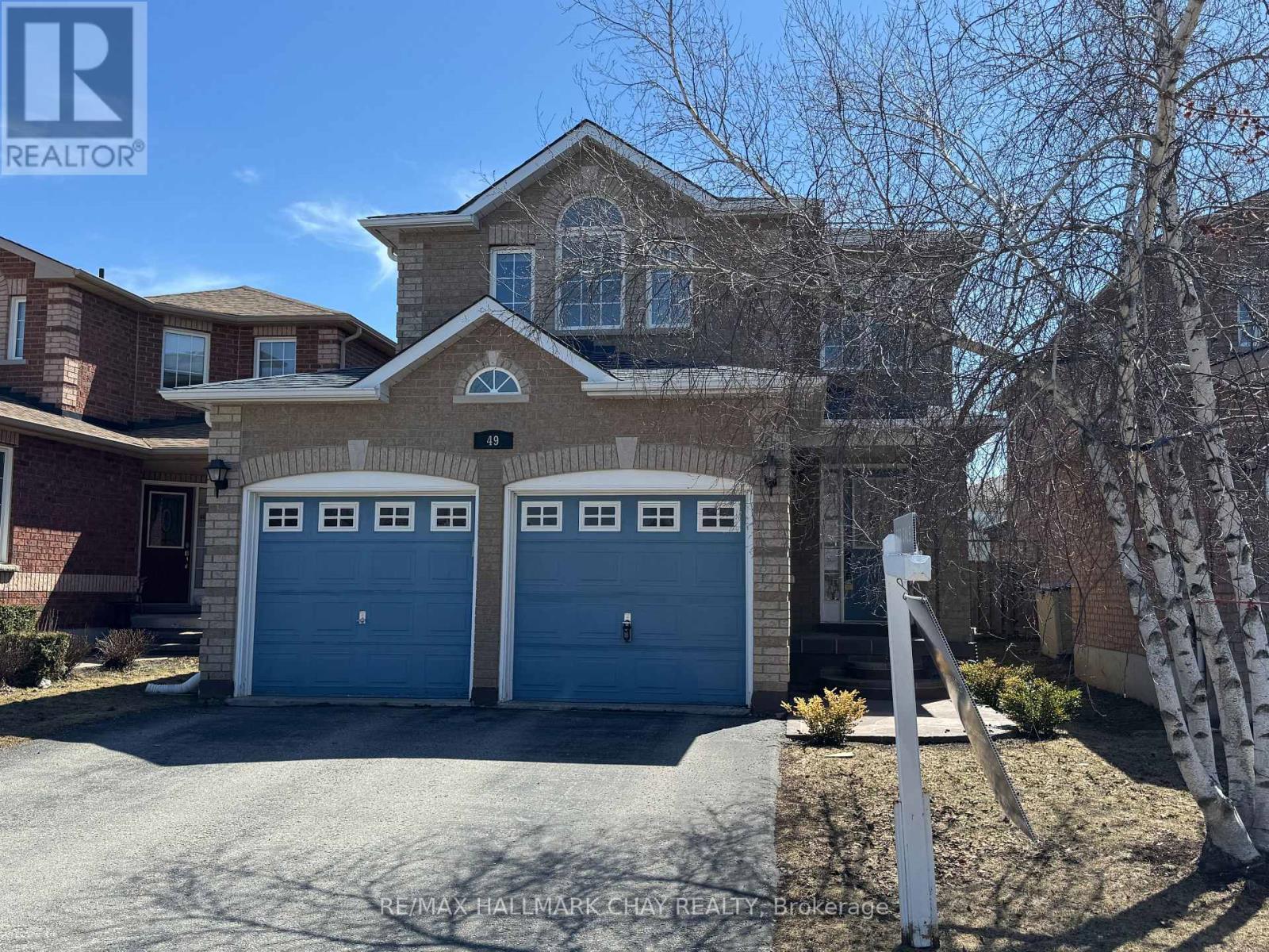 49 CATHERINE DRIVE, Barrie, Ontario
