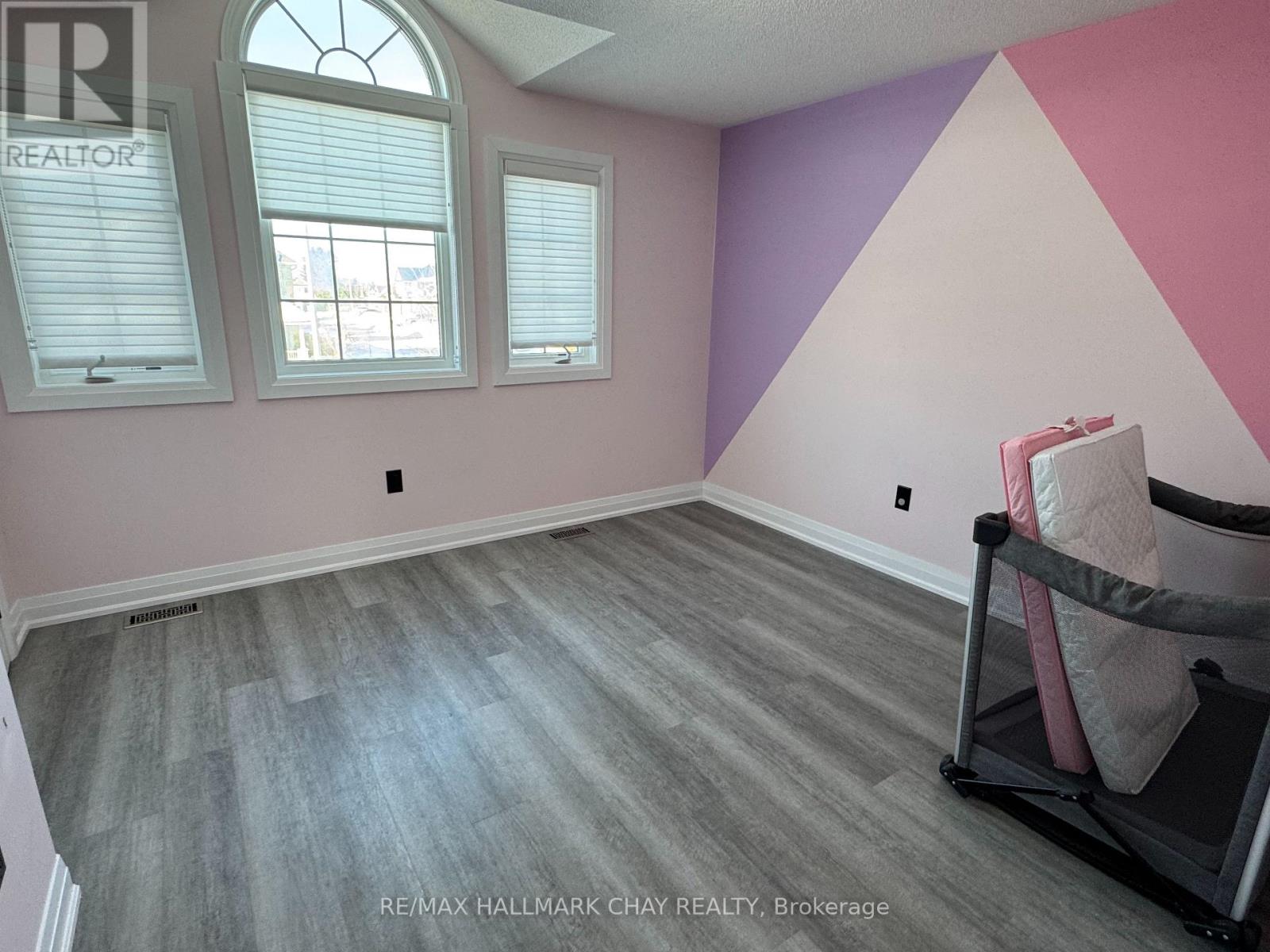 49 Catherine Drive, Barrie, Ontario  L4N 0Y5 - Photo 17 - S12327526