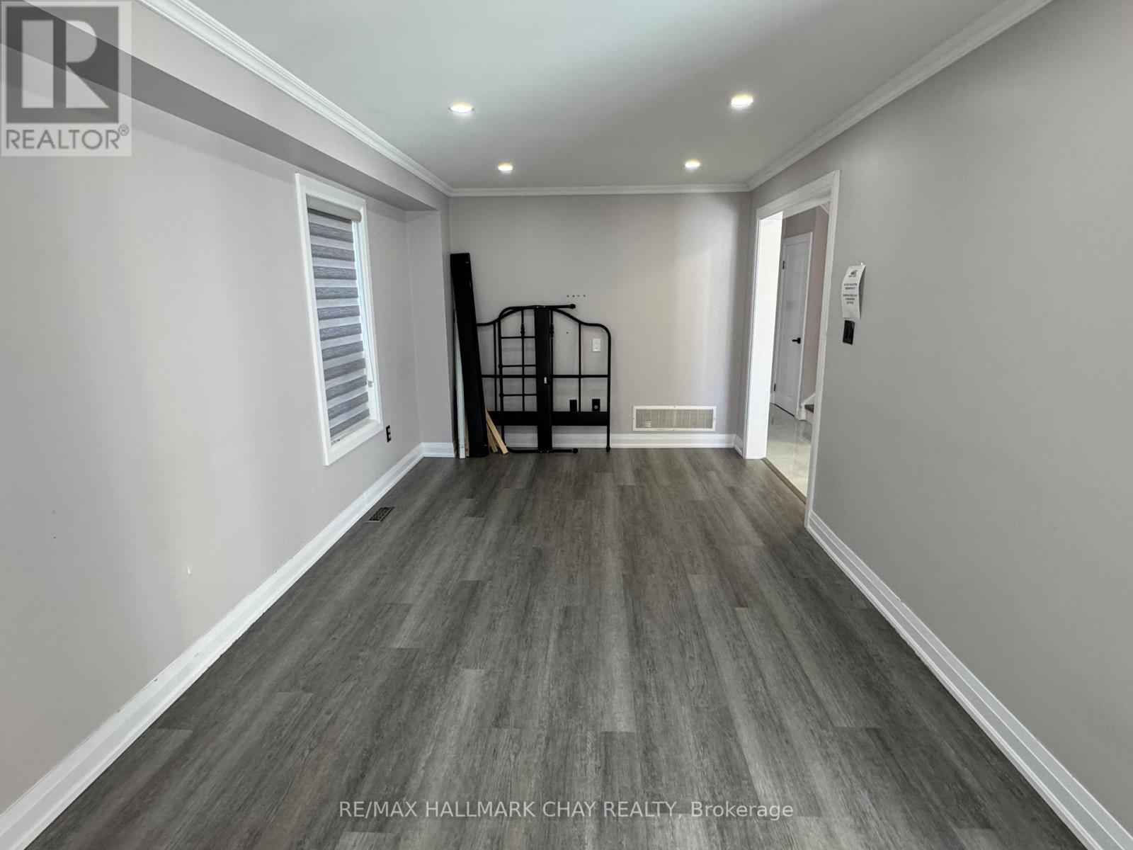49 Catherine Drive, Barrie, Ontario  L4N 0Y5 - Photo 9 - S12327526
