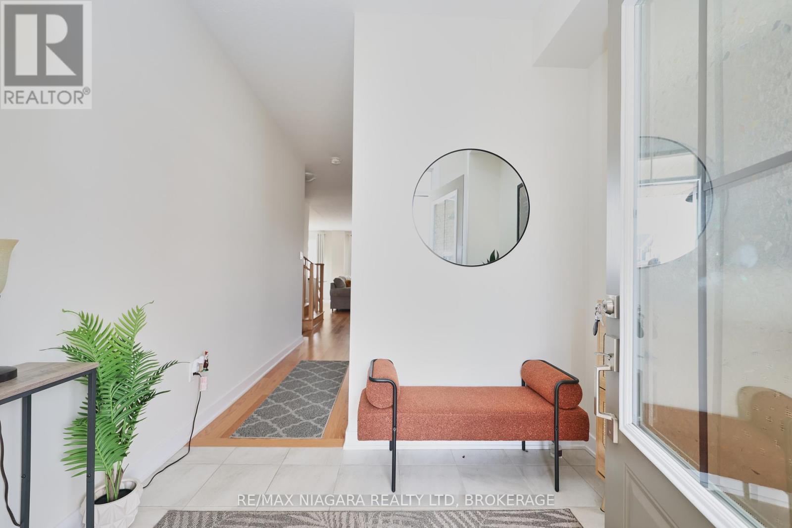 Property at 77 KEELSON STREET image 3