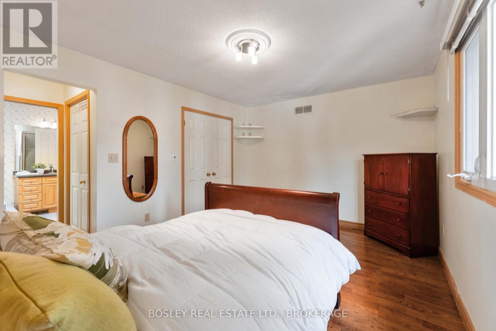 51 The Meadows Street, St. Catharines, Ontario  L2N 7K9 - Photo 20 - X12327759