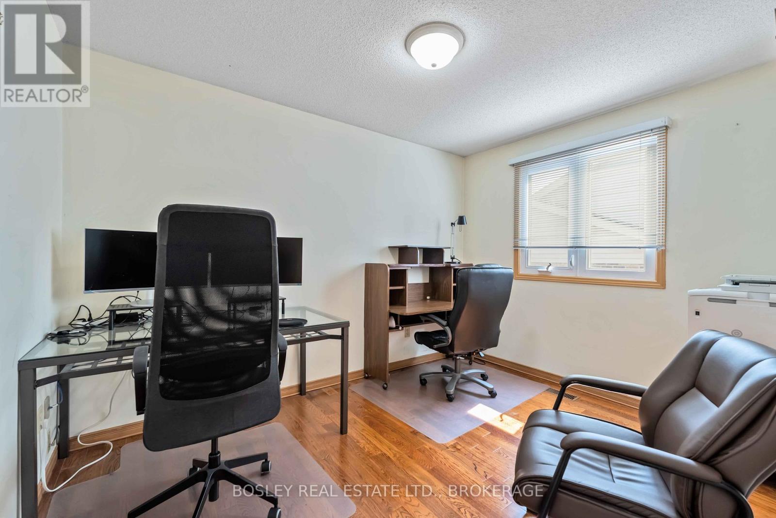 51 The Meadows Street, St. Catharines, Ontario  L2N 7K9 - Photo 23 - X12327759