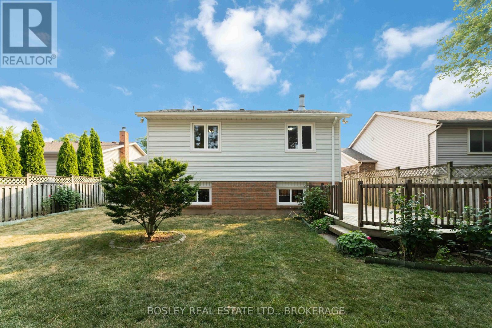 51 The Meadows Street, St. Catharines, Ontario  L2N 7K9 - Photo 35 - X12327759
