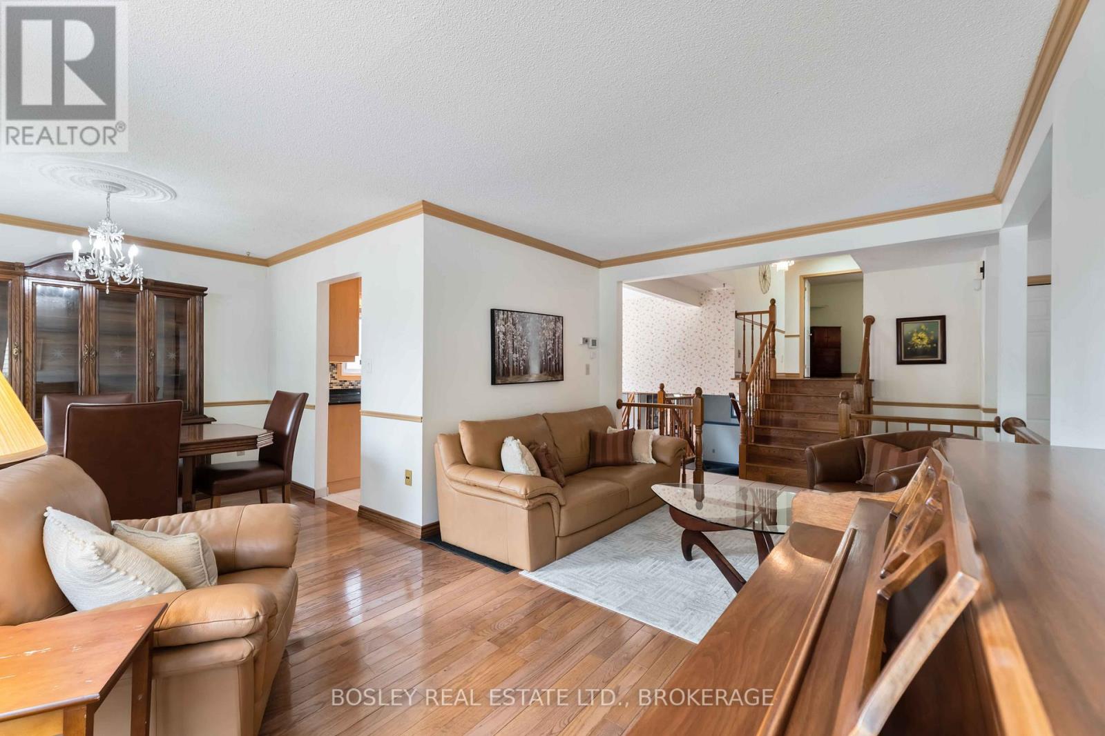 51 The Meadows Street, St. Catharines, Ontario  L2N 7K9 - Photo 7 - X12327759