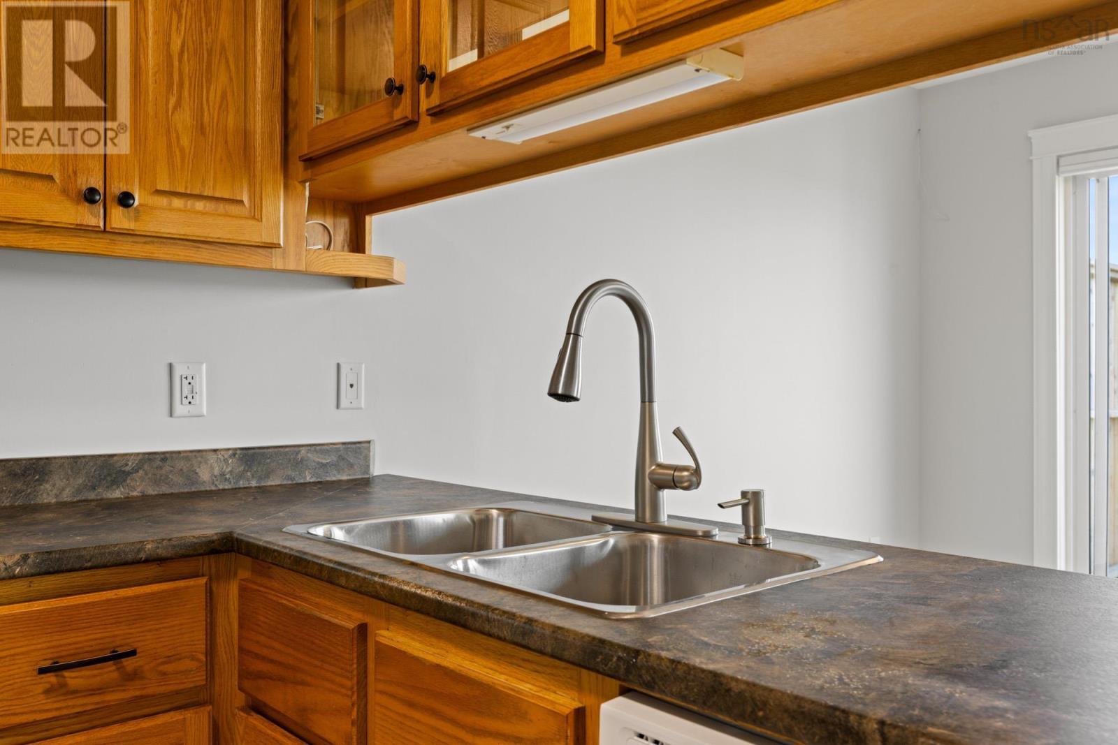 115 Russell Lake Drive, Dartmouth, Nova Scotia  B2W 6J5 - Photo 12 - 202515865