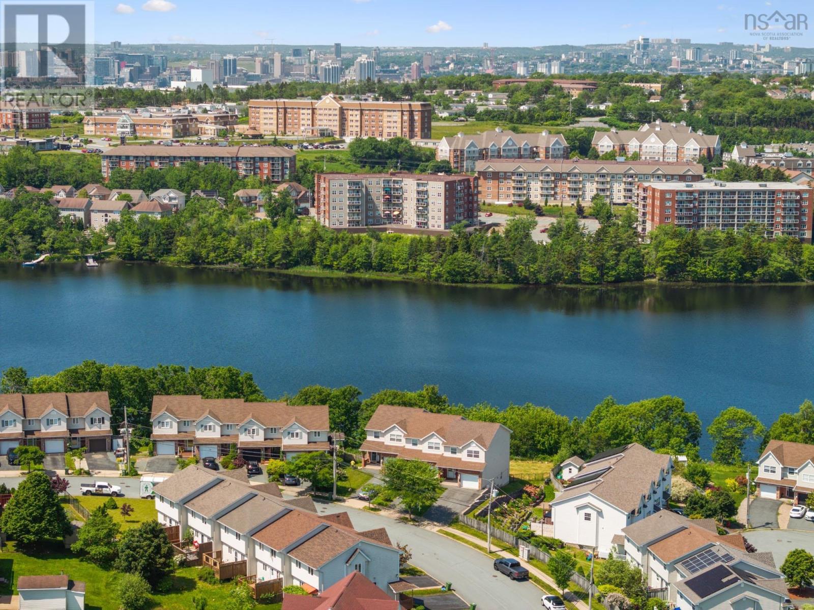 115 Russell Lake Drive, Dartmouth, Nova Scotia  B2W 6J5 - Photo 3 - 202515865