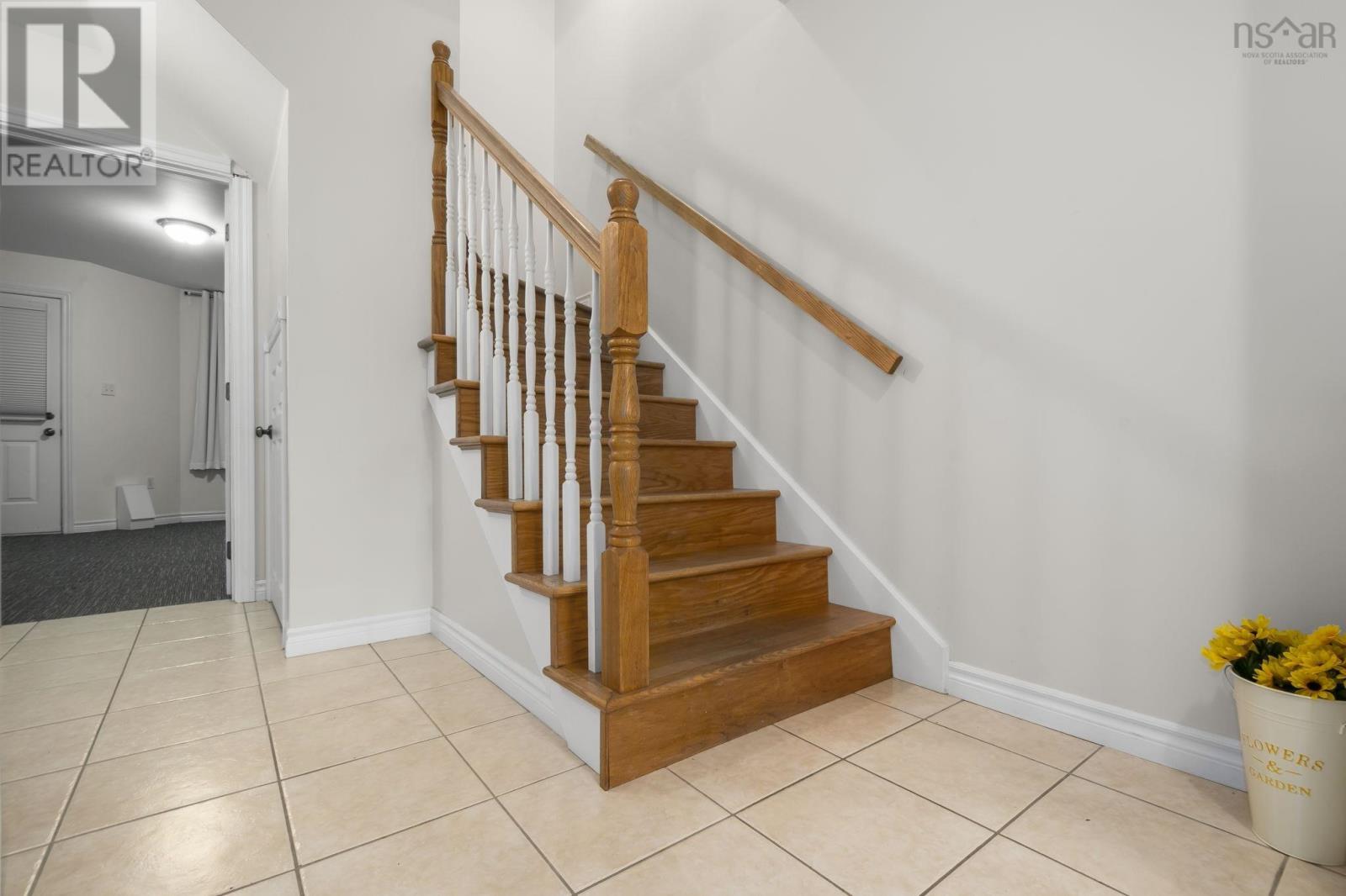 Property at 64 Brookshire Court image 4