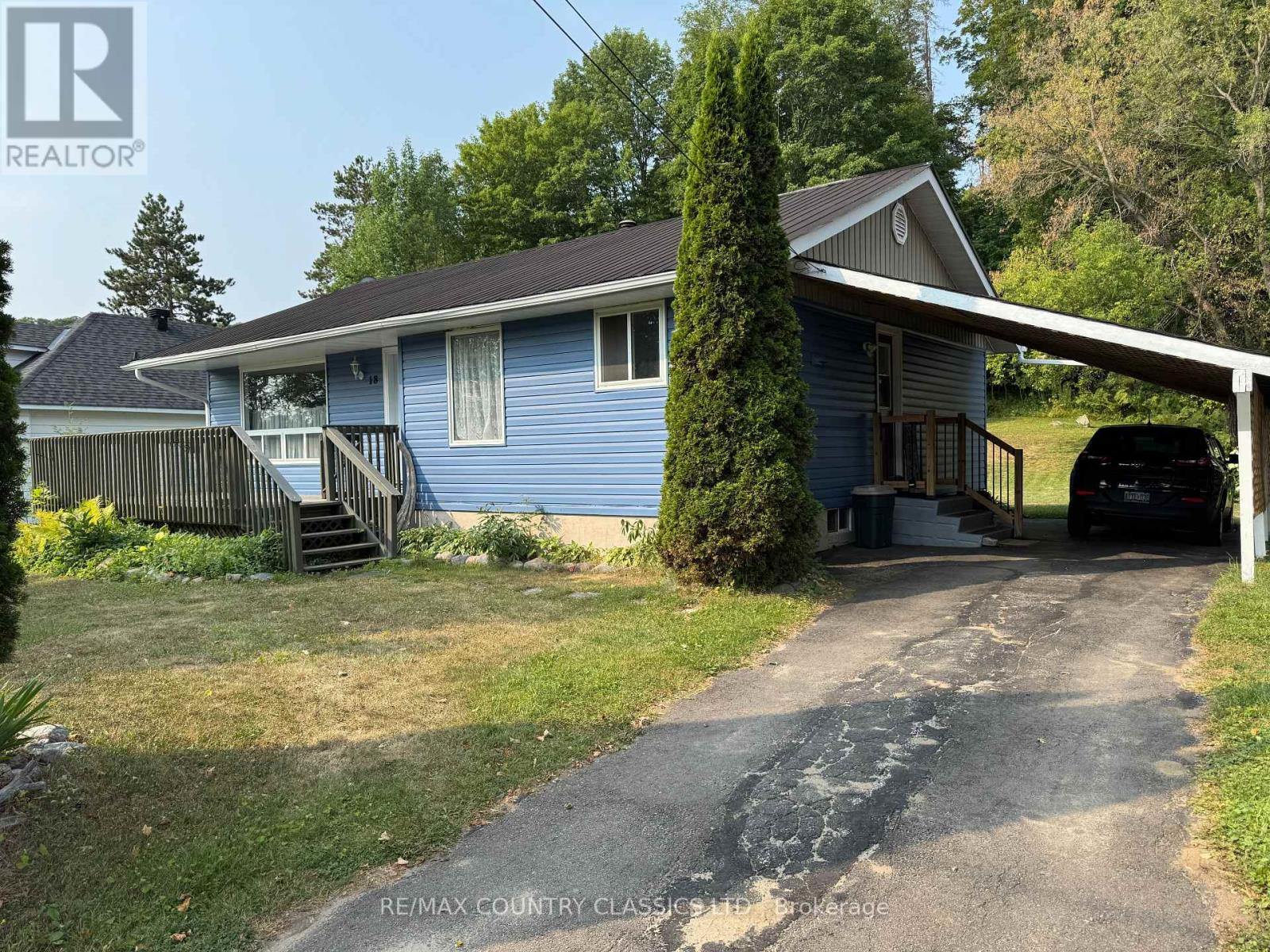 Property at 18 SHERBOURNE STREET S image 2