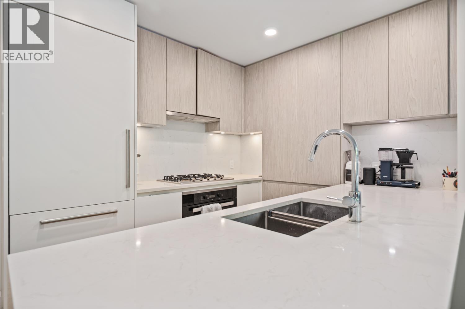 10x 4240 Cambie Street, Vancouver, British Columbia  V5Z 0K6 - Photo 3 - R3022902