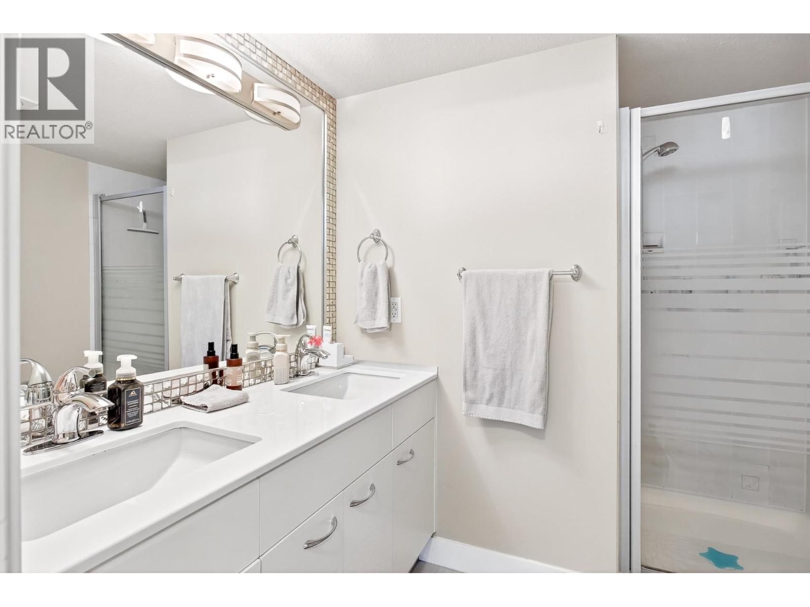 1106 121 Tenth Street, New Westminster, British Columbia  V3M 3X7 - Photo 24 - R3033839
