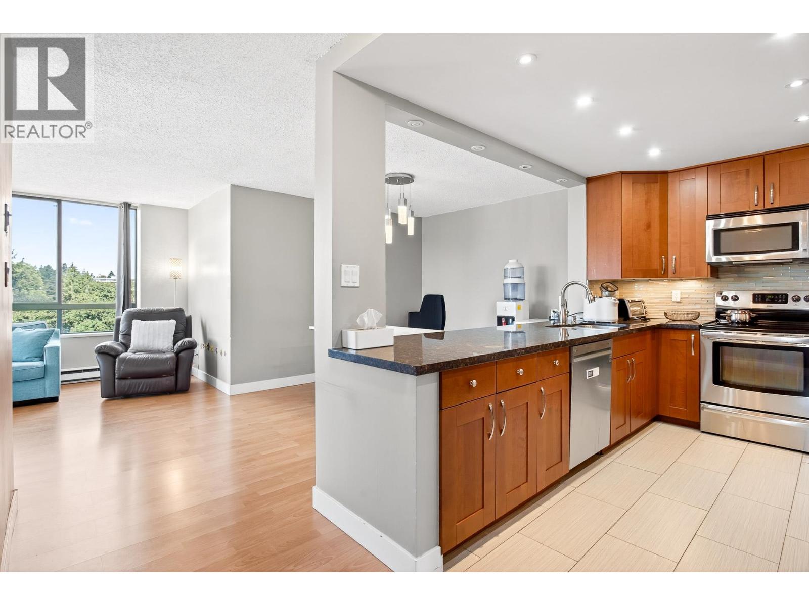 1106 121 Tenth Street, New Westminster, British Columbia  V3M 3X7 - Photo 5 - R3033839