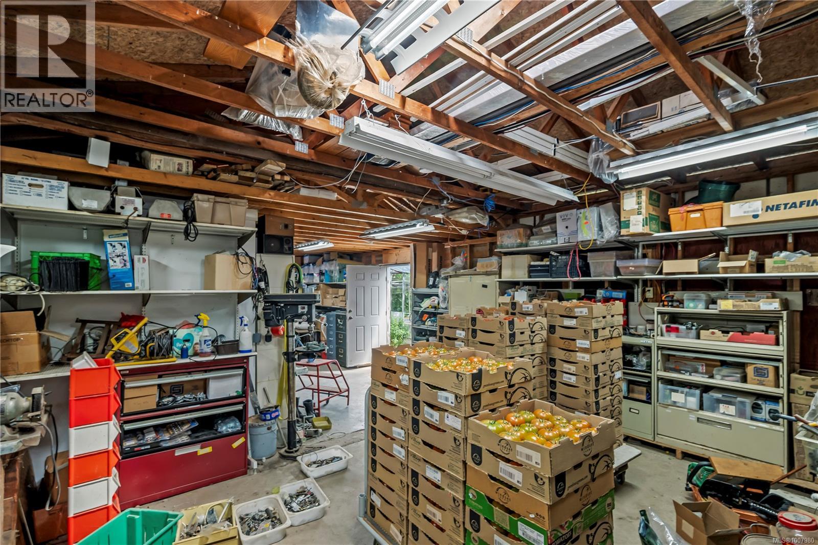 6070 Oldfield Rd, Saanich, British Columbia  V9E 2J4 - Photo 23 - 1007980