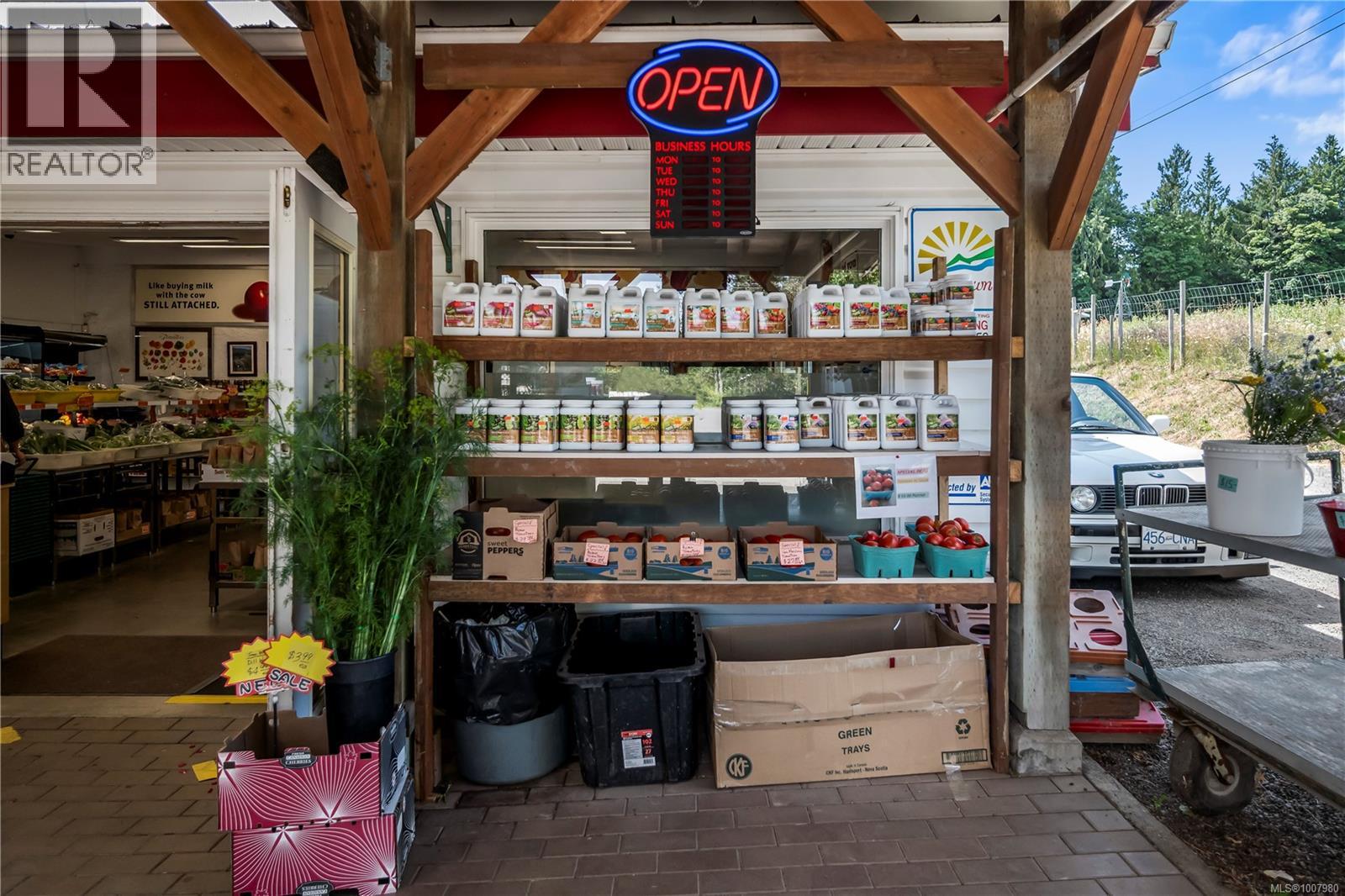 6070 Oldfield Rd, Saanich, British Columbia  V9E 2J4 - Photo 5 - 1007980