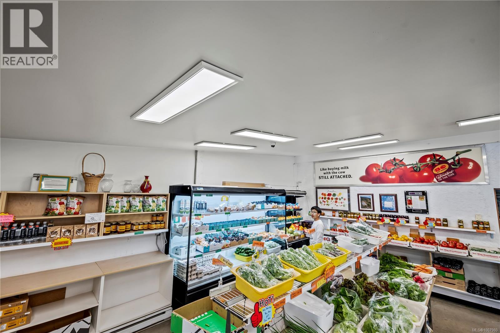 6070 Oldfield Rd, Saanich, British Columbia  V9E 2J4 - Photo 6 - 1007980