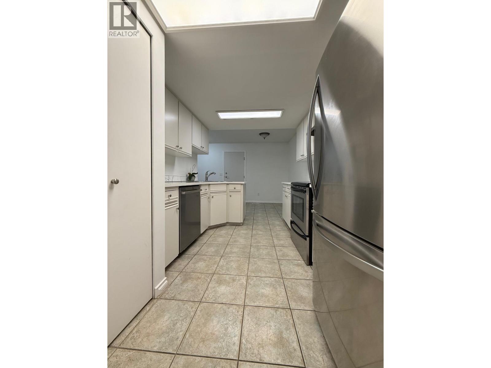 10 1355 Citadel Drive, Port Coquitlam, British Columbia  V3C 5X6 - Photo 7 - R3034028