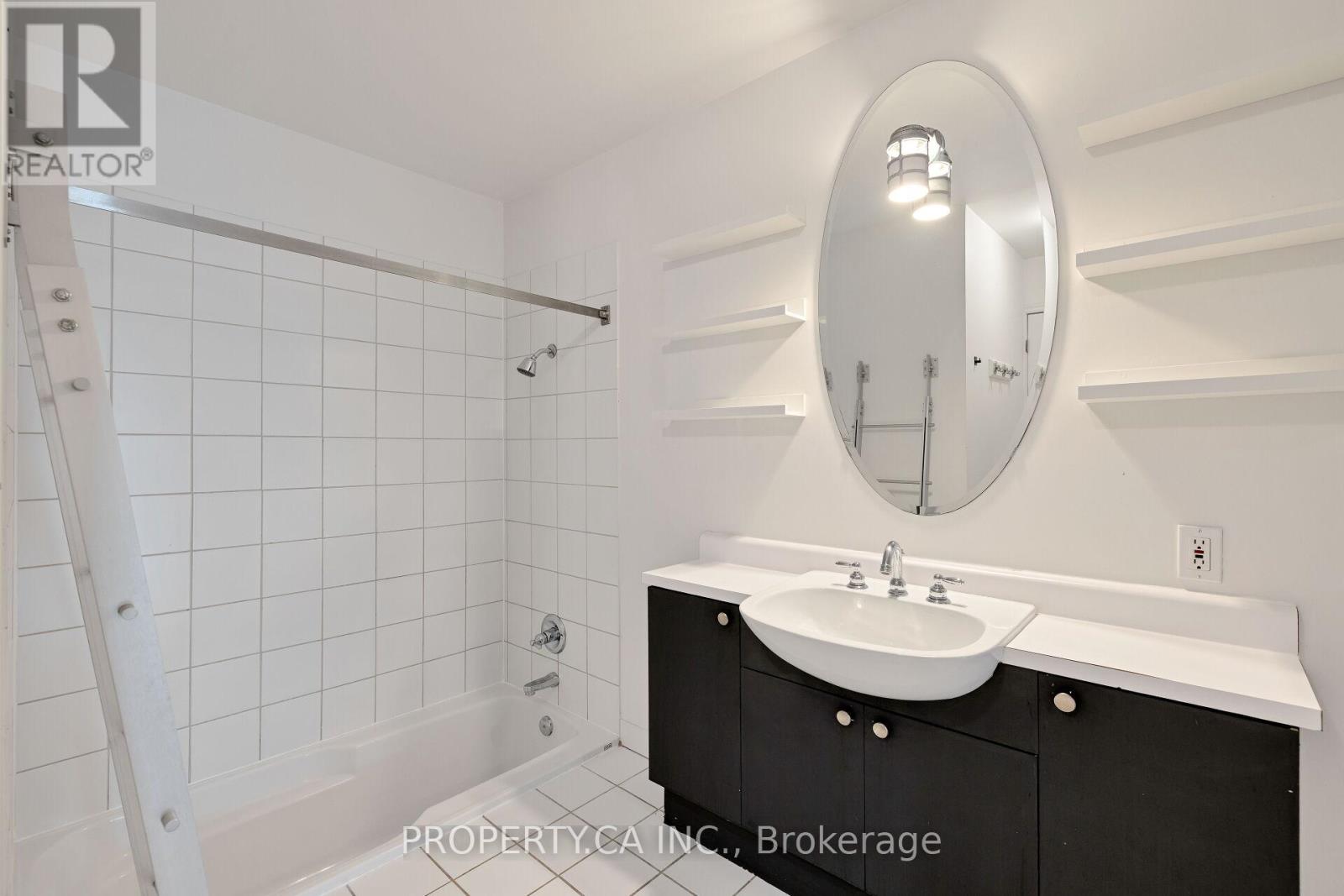 1017 - 155 Dalhousie Street, Toronto, Ontario  M5B 2P7 - Photo 13 - C12327651