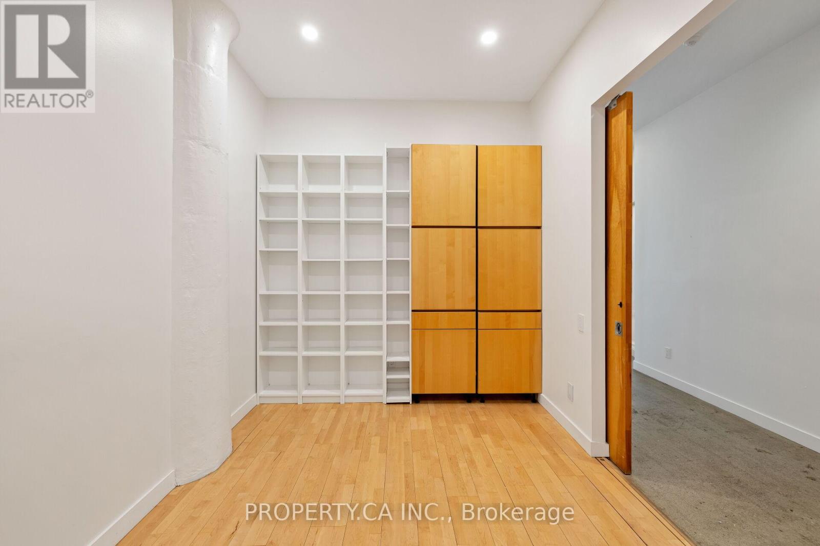 1017 - 155 Dalhousie Street, Toronto, Ontario  M5B 2P7 - Photo 15 - C12327651