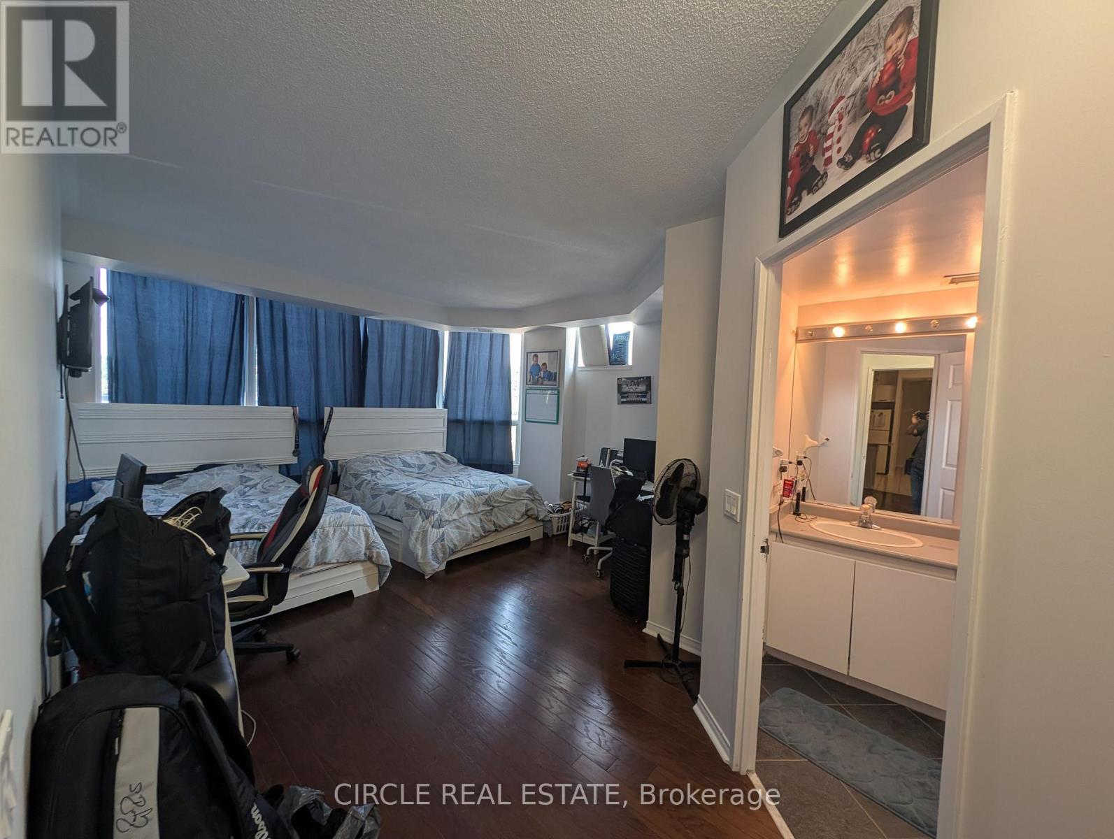 112 - 7398 Yonge Street, Vaughan, Ontario  L4J 8J2 - Photo 10 - N12317853
