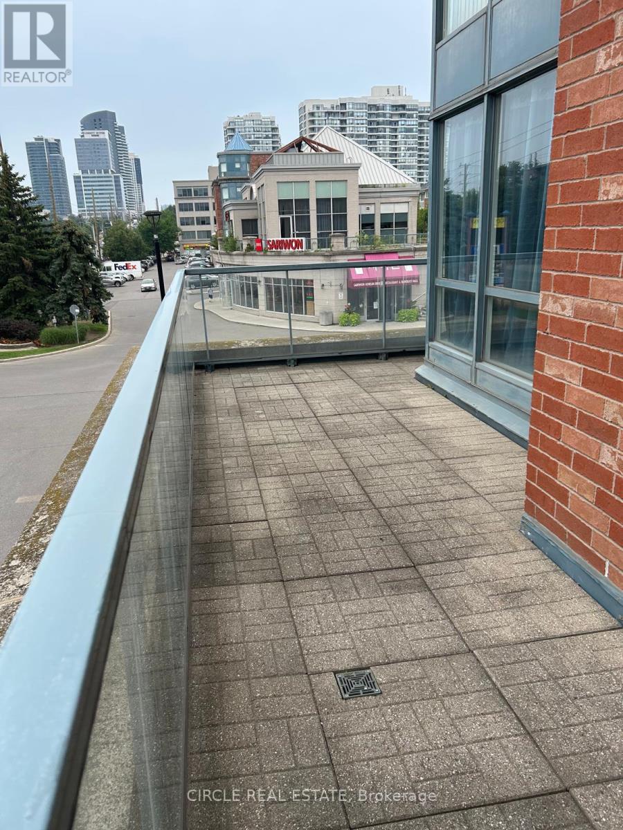 112 - 7398 Yonge Street, Vaughan, Ontario  L4J 8J2 - Photo 18 - N12317853