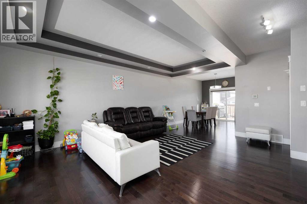 Property at 133 Heritage Drive image 3