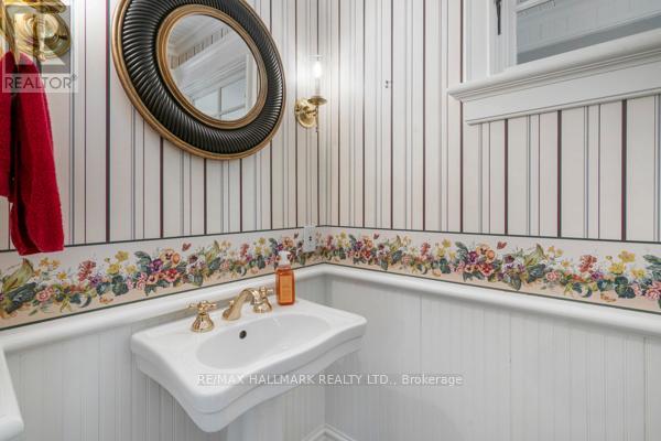 59 Centre Street W, Richmond Hill, Ontario  L4C 3P6 - Photo 18 - N12327763
