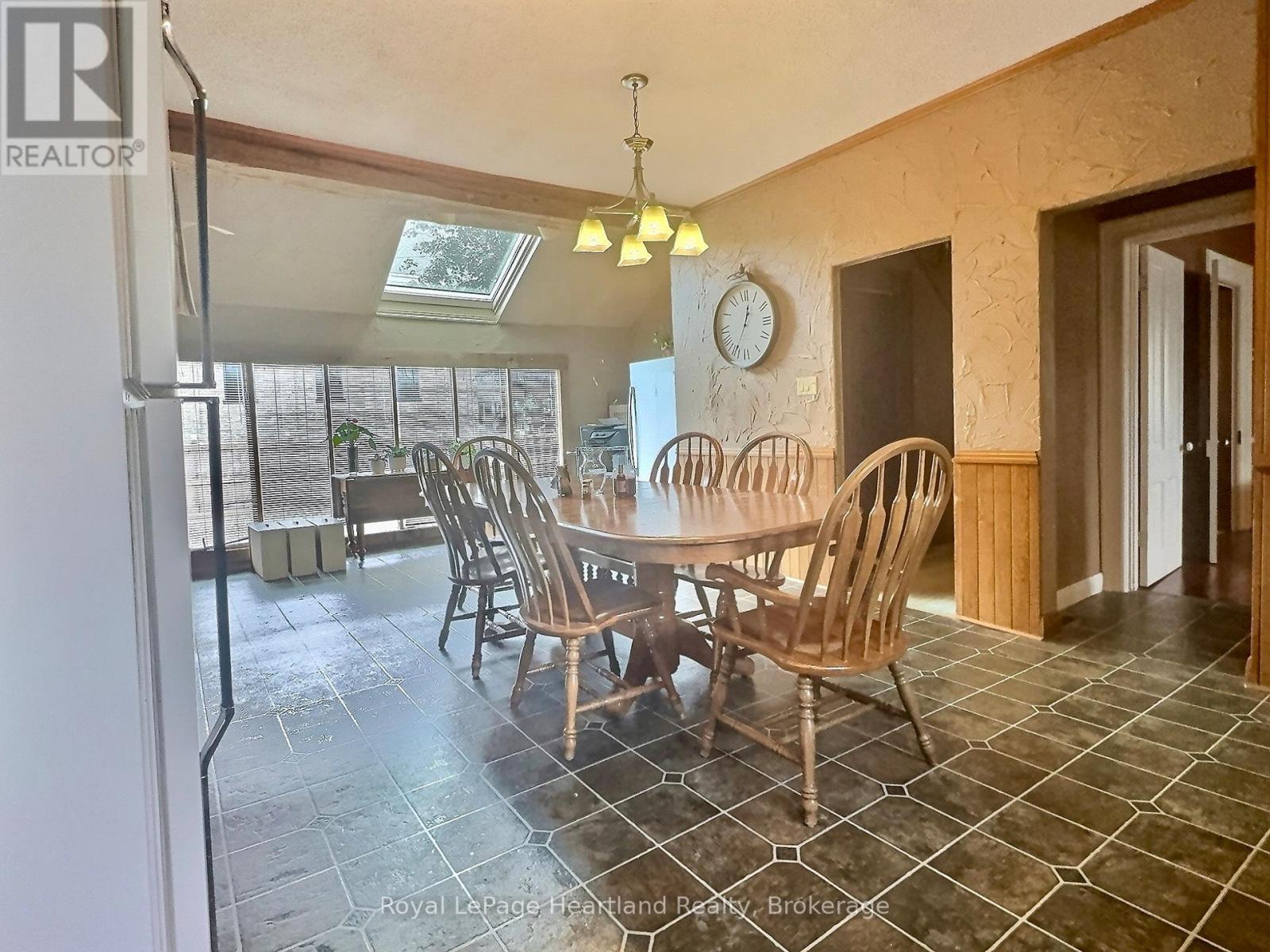 Photo 24 of 39 for 58 Main Street S