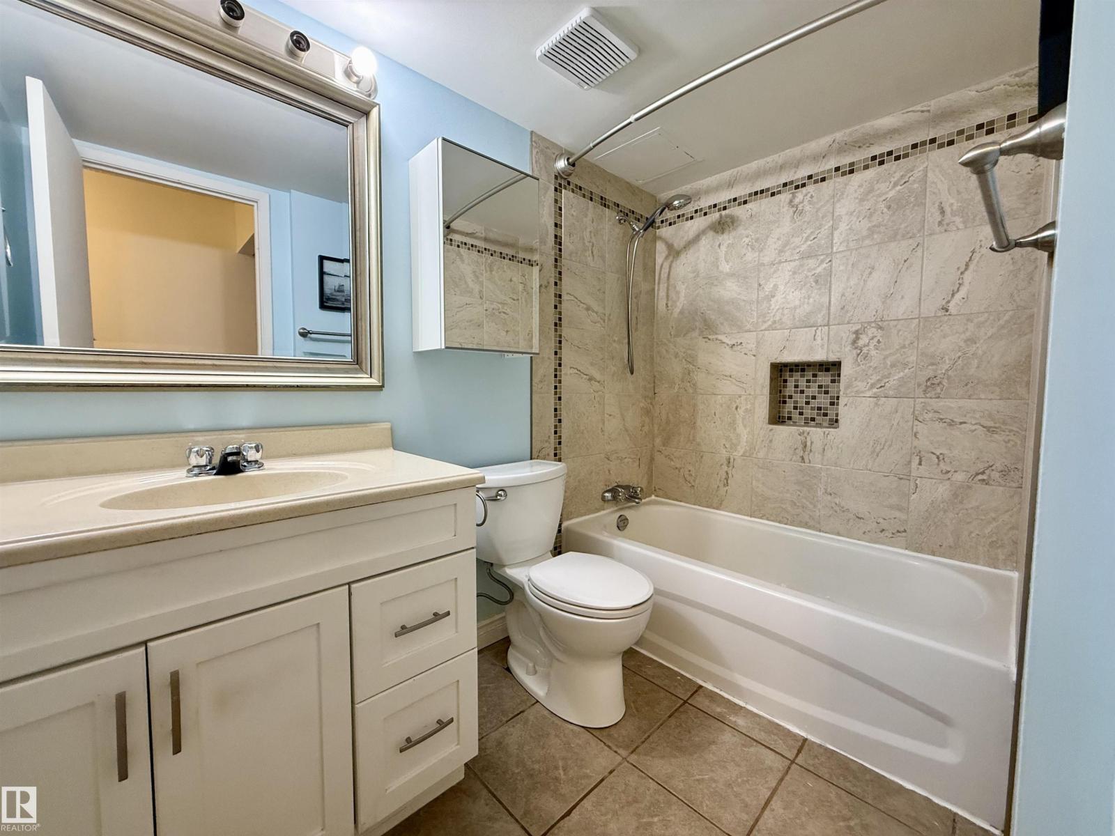 #409 10145 109 St Nw, Edmonton, Alberta  T5J 3M5 - Photo 18 - E4451414