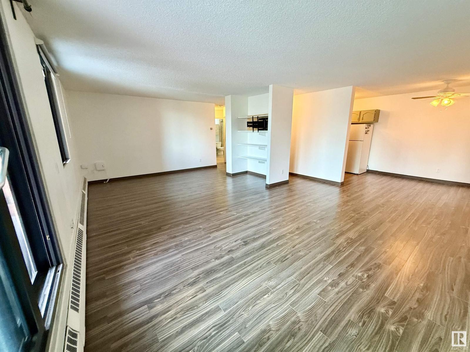 #409 10145 109 St Nw, Edmonton, Alberta  T5J 3M5 - Photo 7 - E4451414