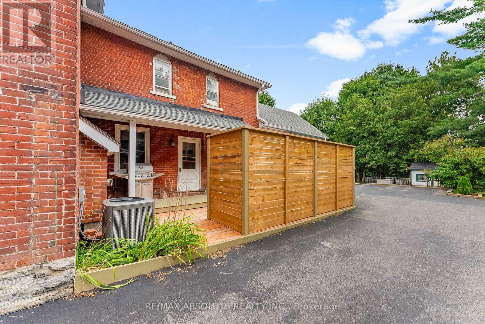 241 John Street N, Arnprior, Ontario  K7S 2P3 - Photo 3 - X12327793