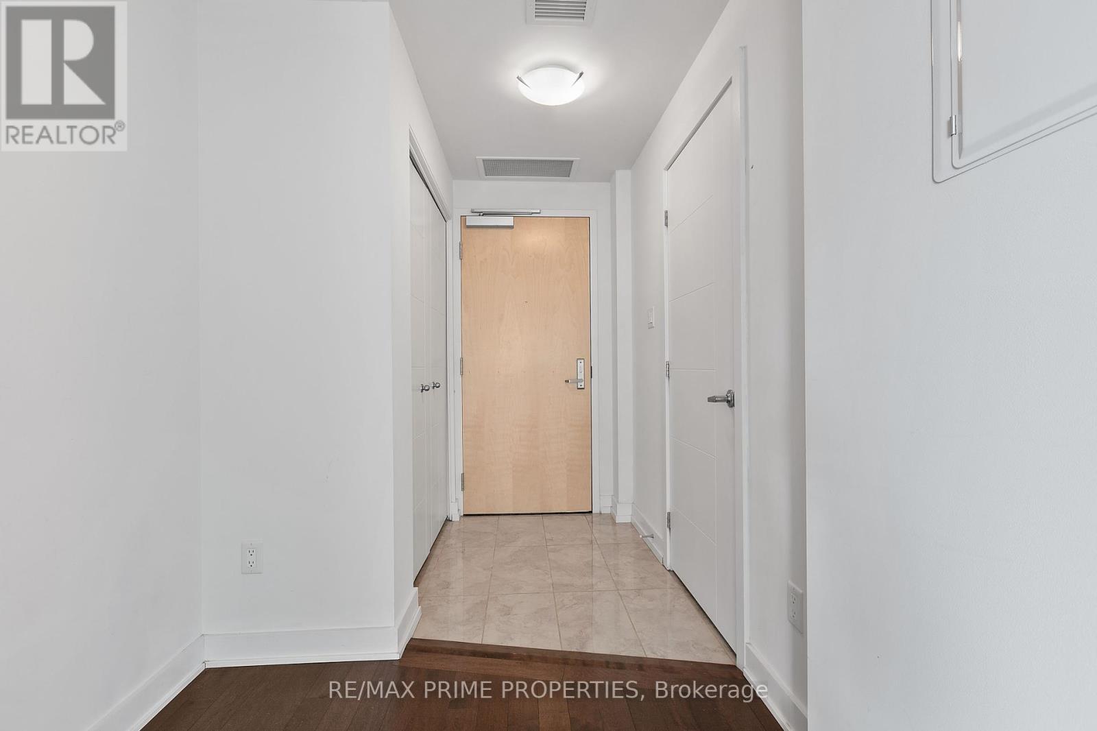 1705 - 179 Metcalfe Street, Ottawa, Ontario  K2P 0W1 - Photo 15 - X12327819