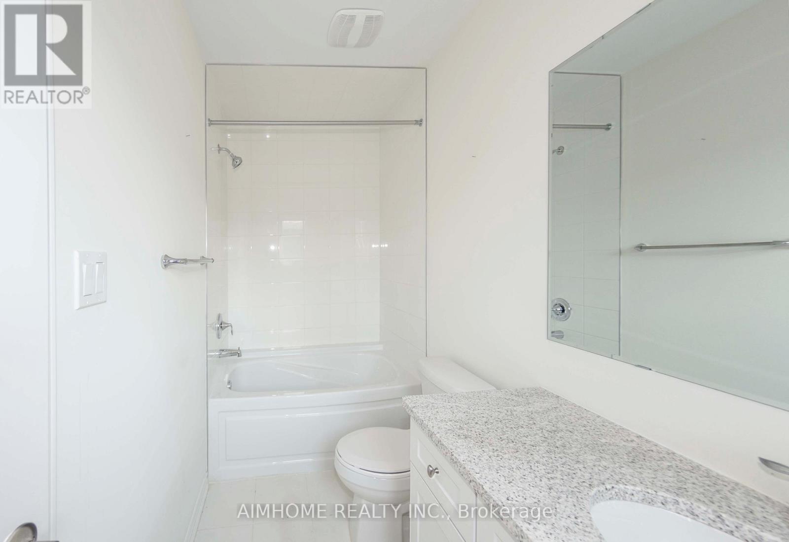129 Stork Street, Oakville, Ontario  L6H 0X8 - Photo 10 - W12327617