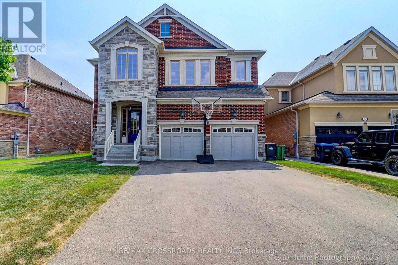 Property at 6 PRINCE MICHAEL COURT image 1