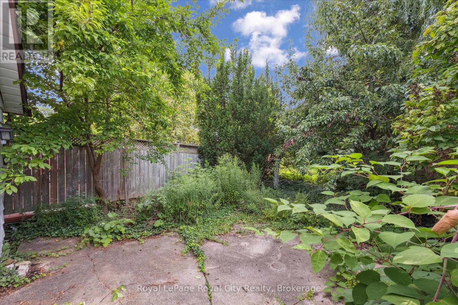 201 Arthur Street N, Guelph, Ontario  N1E 4V7 - Photo 16 - X12327832