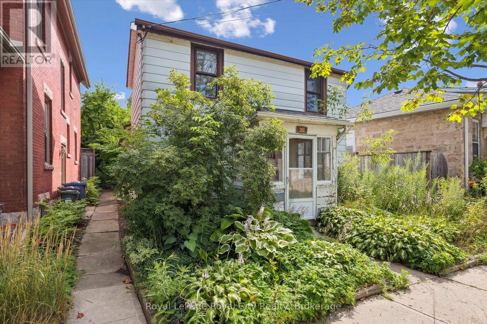 201 Arthur Street N, Guelph, Ontario  N1E 4V7 - Photo 20 - X12327832