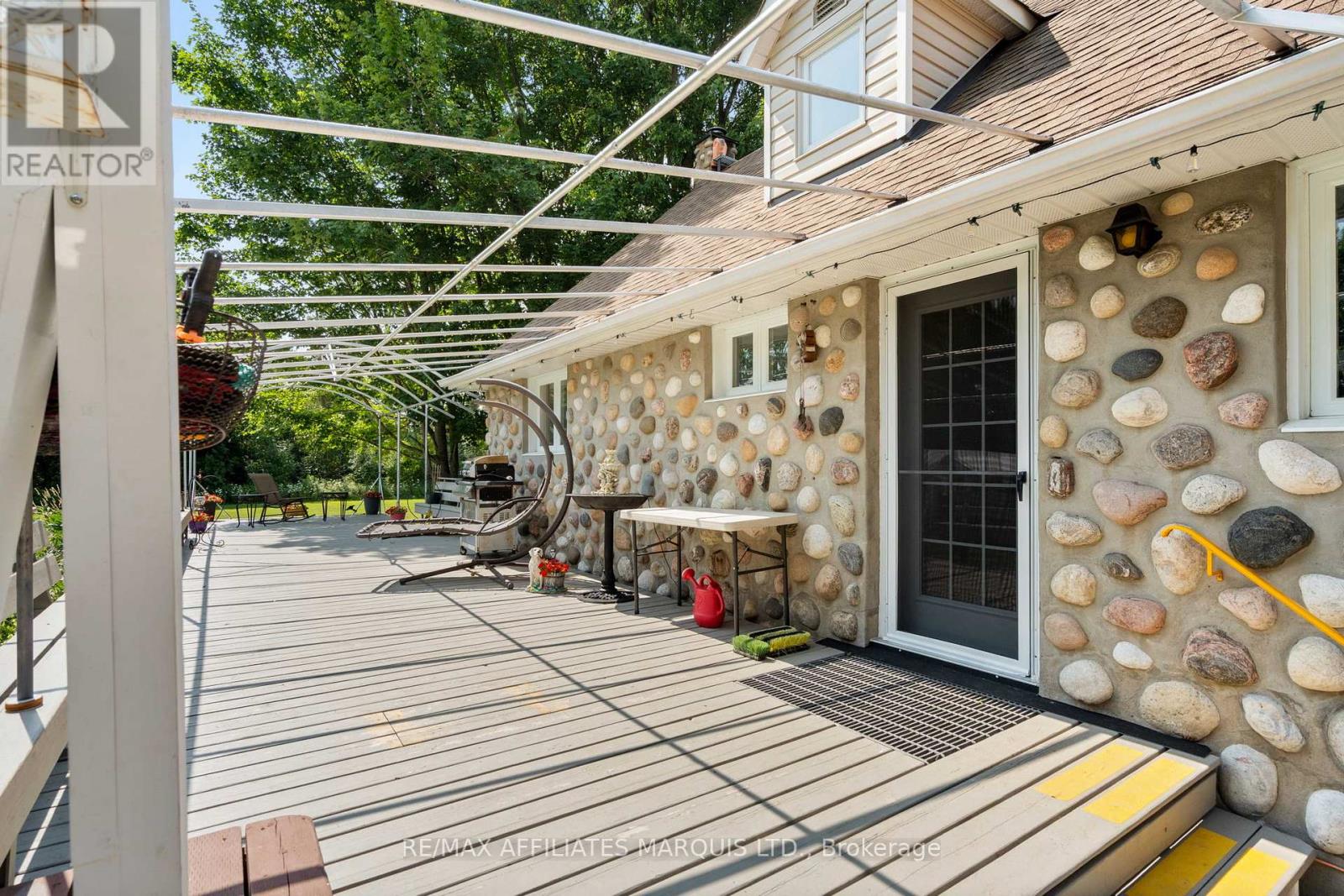 273 St Pierre Road, Russell, Ontario  K0A 3H0 - Photo 32 - X12327811