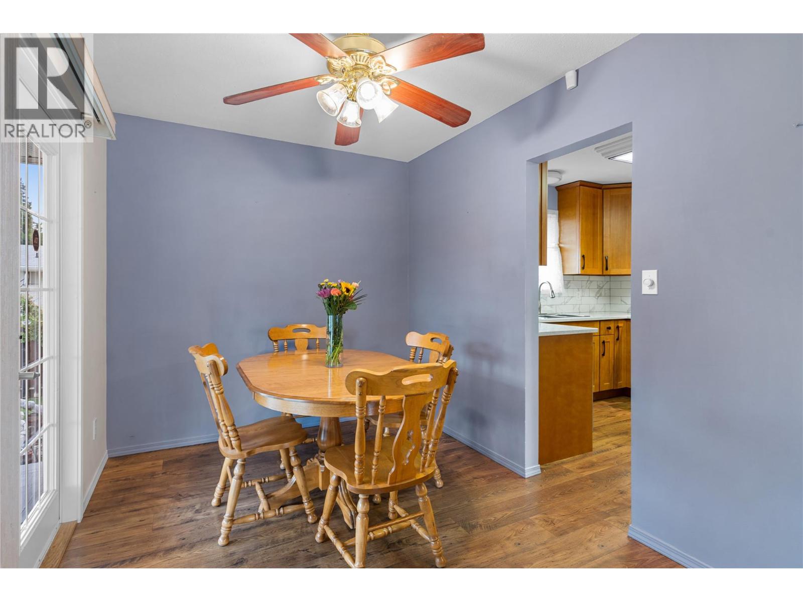 Property at 1390 Creekside Road image 5