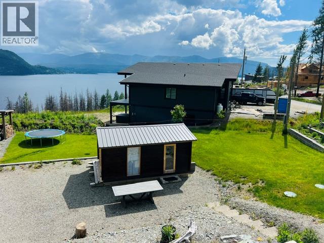 5230 Tallington Drive, Celista, British Columbia  V0E 1M6 - Photo 2 - 10348905