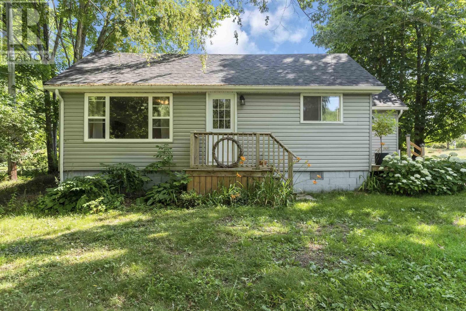 575 Aldershot Road, North Kentville, Nova Scotia  B4N 3A5 - Photo 2 - 202519256