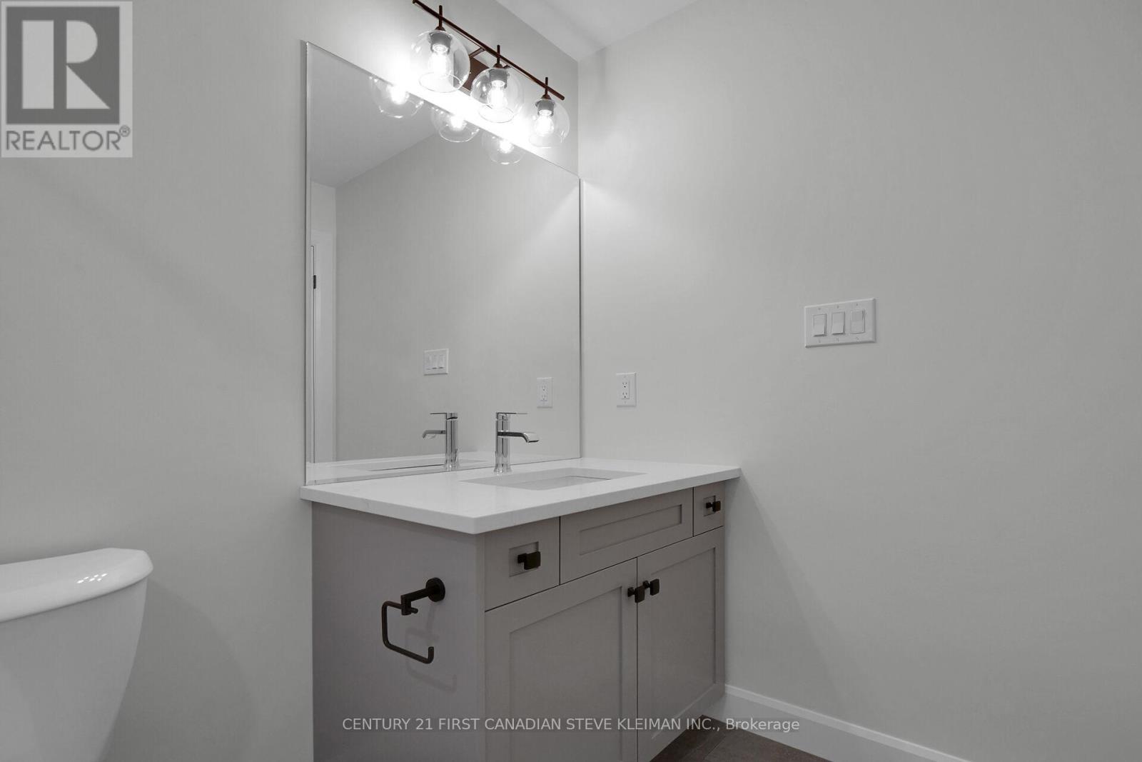 67 - 2700 Buroak Drive, London North, Ontario  N6G 5B6 - Photo 23 - X12327866