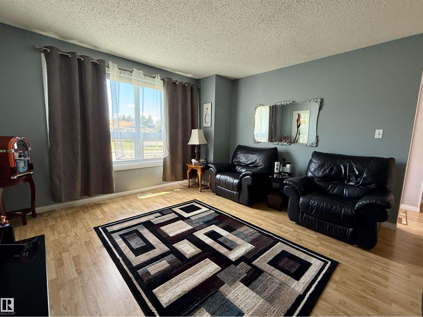 128 Warwick Rd Nw, Edmonton, Alberta  T5Y 4P8 - Photo 10 - E4451422