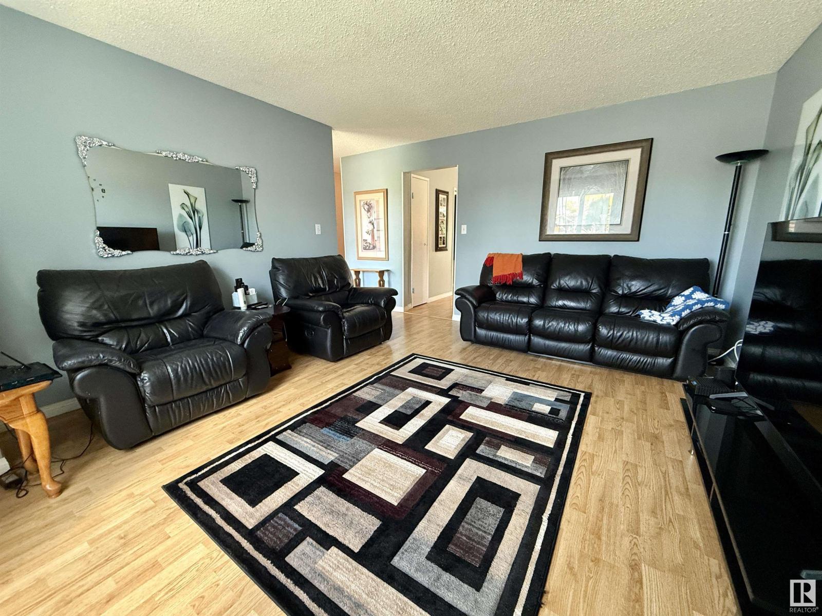 128 Warwick Rd Nw, Edmonton, Alberta  T5Y 4P8 - Photo 11 - E4451422