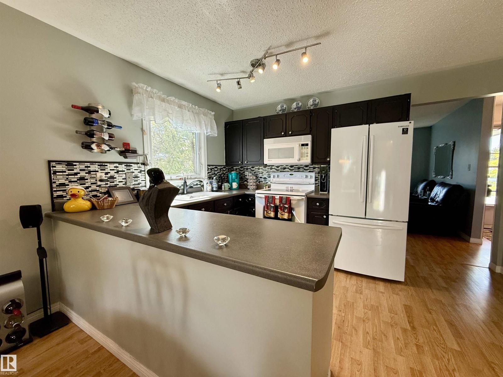 128 Warwick Rd Nw, Edmonton, Alberta  T5Y 4P8 - Photo 16 - E4451422