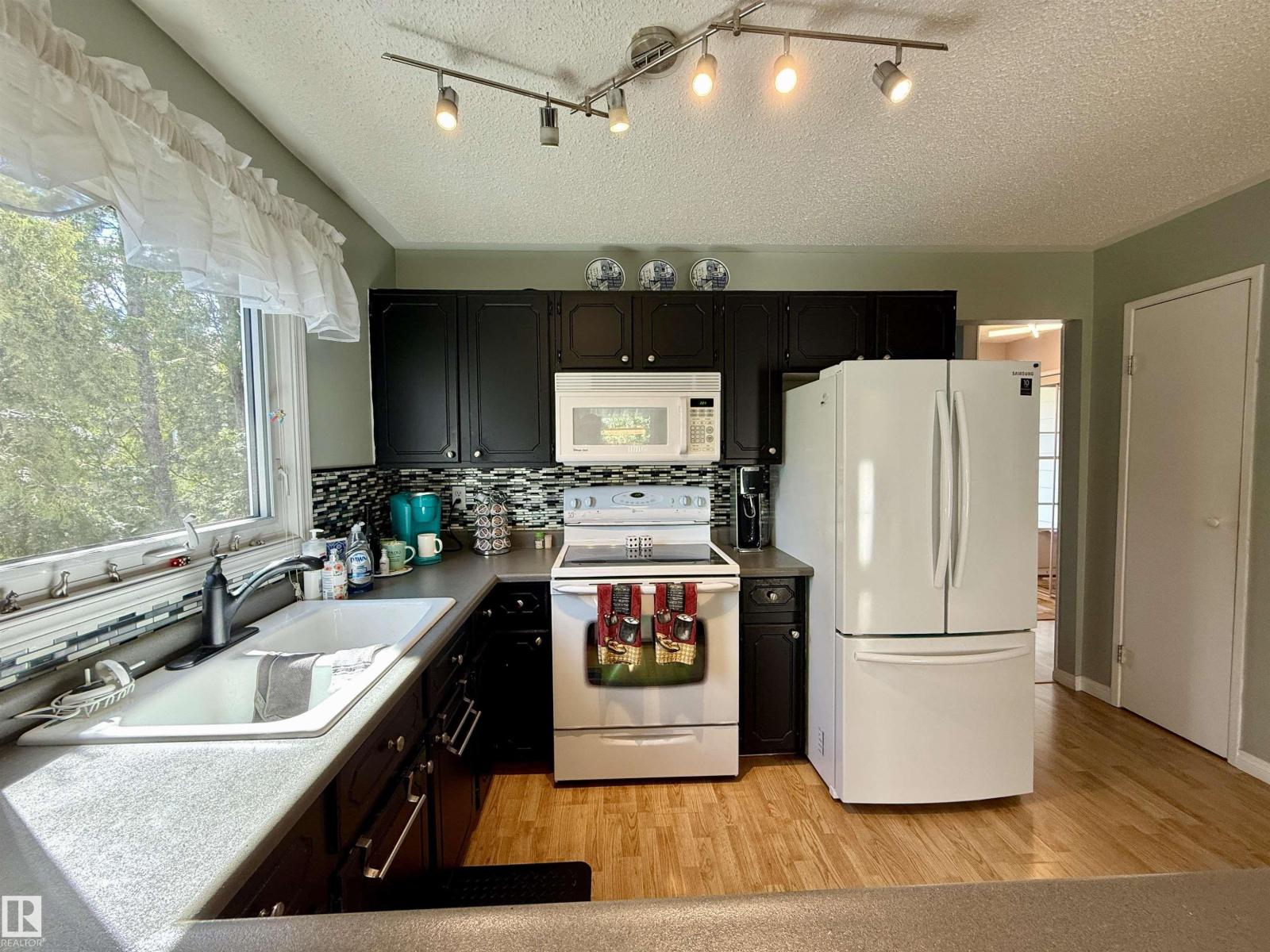 128 Warwick Rd Nw, Edmonton, Alberta  T5Y 4P8 - Photo 17 - E4451422